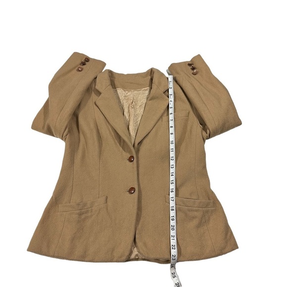 Kirkland Hall Union Made USA Women Camel Color 2 Button 100% Wool Blazer Sz 12 - Picture 10 of 14